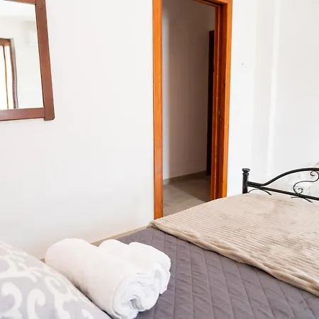 Pietra Rosa Apulian Home