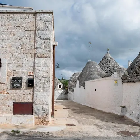 Pietra Rosa Apulian Home