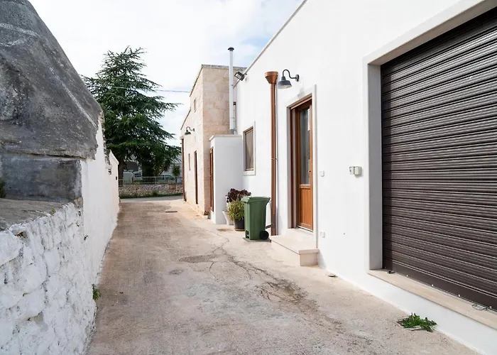 Pietra Rosa Apulian