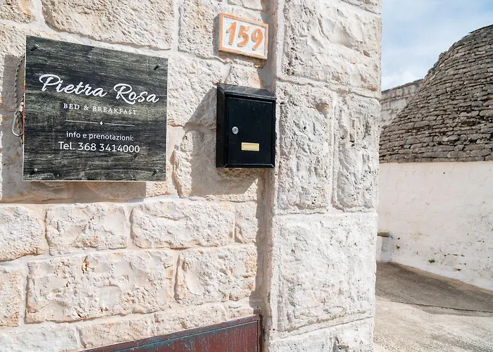 Konukevi Pietra Rosa Apulian 4*