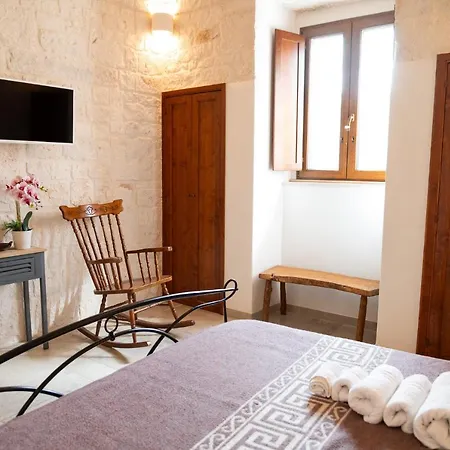 Pietra Rosa Apulian Home 4* Alberobello