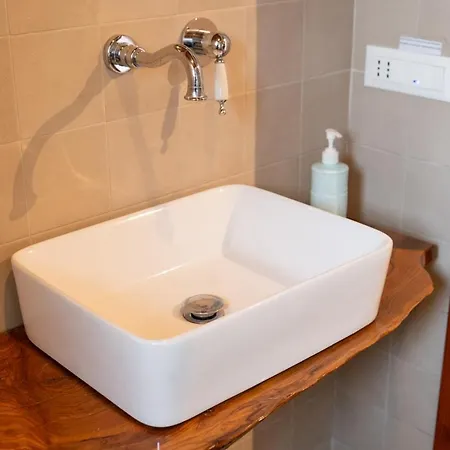 Pietra Rosa Apulian Home Oda ve Kahvaltı