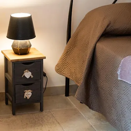 Pietra Rosa Apulian Home Oda ve Kahvaltı