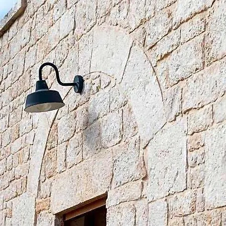 Pietra Rosa Apulian Alberobello