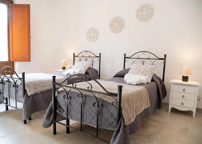 Pietra Rosa Apulian 4* Alberobello